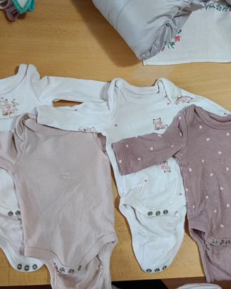 Body, manica lunga, e manica corta 1/3 mesi