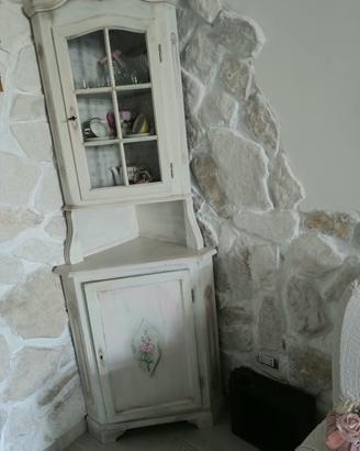 Angoliera shabby