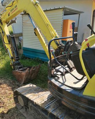 escavatore Yanmar Vio 40