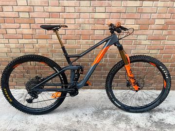 Cube Stereo C:68 Carbon 29" - Fox Factory Kashima