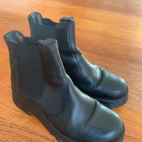 Stivaletto Fly London nero