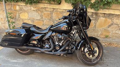 Harley Davidson street glide st