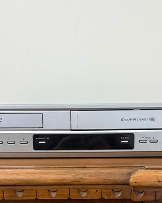 Lettore DVD + VHS LG VC9800 combo