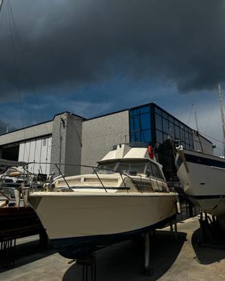 Chris-Craft 33 Sports Sedan