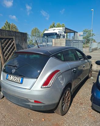 Lancia Delta 1.6 JTD cambio automatico