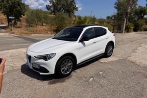 Alfa Romeo Stelvio 2.2 mjt 160 CV Tetto apribile A