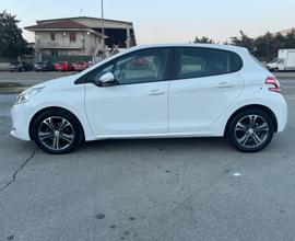Peugeot 208 5p 1.4 vti 16v Allure gpl 95cv