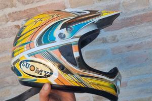 Casco suomy