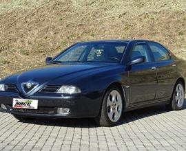 Alfa Romeo 166 2.0i V6 turbo cat Super