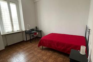 Stanza in appartamento condiviso