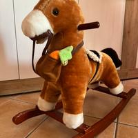 Cavallo a dondolo con carota magnetica