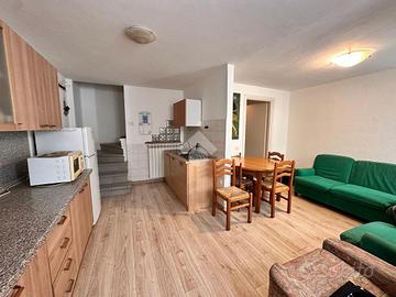 CASA SEMINDIPENDENTE A GUALDO TADINO