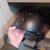 Casco skateboard / Monopattino Nuovo
