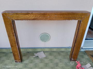 Rosone caminetto di legno di castagno 