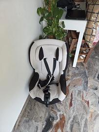 Carozina neonato/a