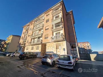 3 LOCALI A GASSINO TORINESE