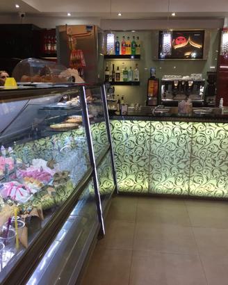 Arredamento moderno mobili Bar Gelateria caffè