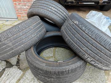 4 Gomme Continental estive 245/45 R18 W 