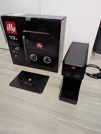 Macchina del caffè Illy