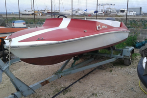 Scafo 5 metri con motore johnson 737 gt 40 cv 3203