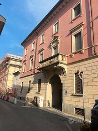 Appartamento centro storico Stradella