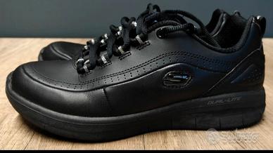 skechers d'lite nere 