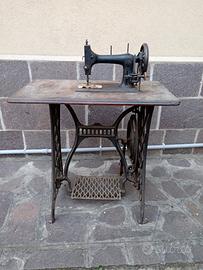 Macchina da cucire Singer