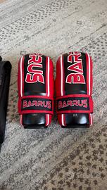Kickboxing Guantoni e Parapiedi Calzari Barrus