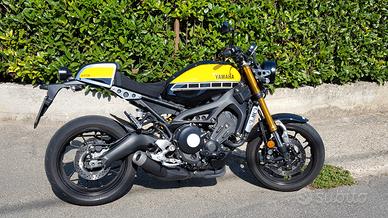  Yamaha XSR  900 