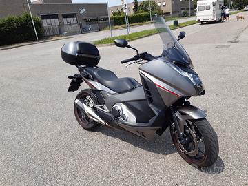 Honda Integra 750 - 2016