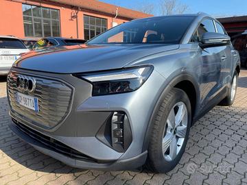 AUDI Q4 e-tron Q4 40 e-tron