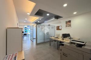 NEGOZIO A MARANO DI NAPOLI