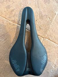 Selle Italia Novus superflow kit carbon 145mm L3
