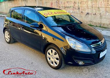 Opel Corsa 1.2 80CV 5 porte Cosmo