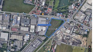 Terreno di 16800 m² a Monza