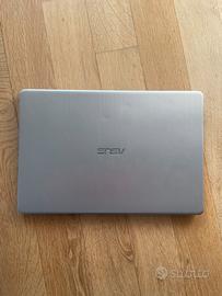 Pc Portatile Asus VivoBook Pro 15
