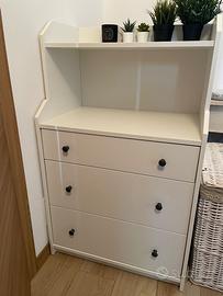 Mobili Ikea come nuovi a  € 100 a mobile