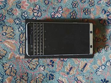 Blackberry KEY one