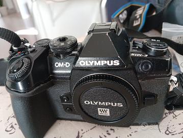 fotocamera Olympus omd- Em1 Mark II
