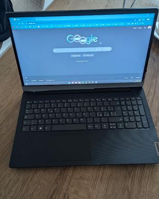 Notebook  Lenovo 15'' (scocca danneggiata)