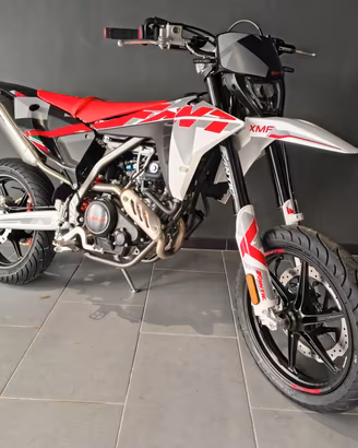 Nuova Fantic Motor XMF 125 OPERAZIONE 50%
