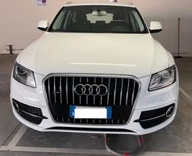 AUDI Q5 1ª serie - 2016