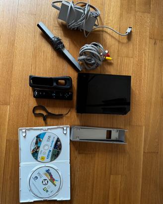 Nintendo Wii funzionante con 2 giochi originali