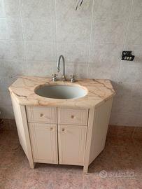 Mobile bagno con specchio