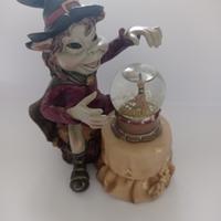 Palla di neve Bedly Pazzerello con scopa