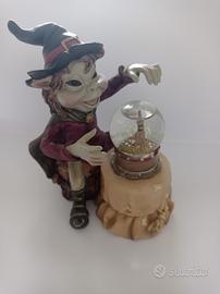 Palla di neve Bedly Pazzerello con scopa