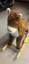 Cavallo a dondolo
