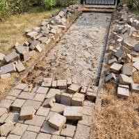 Mattoni autobloccanti per vialetto giardino