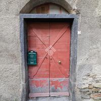 4 LOCALI A MOLINI DI TRIORA