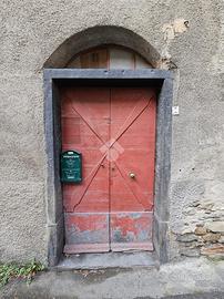 4 LOCALI A MOLINI DI TRIORA